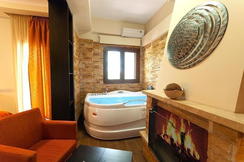 Nostos Hotel Káto Loutrákion Zimmer foto