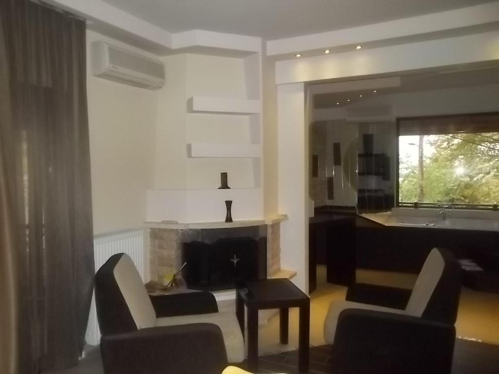 Nostos Hotel Káto Loutrákion Zimmer foto
